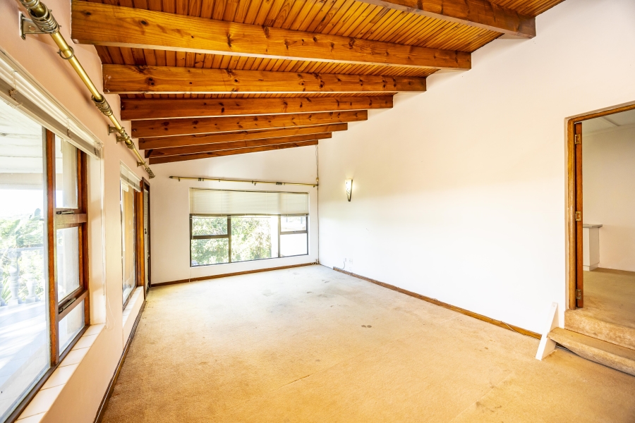 11 Bedroom Property for Sale in Gonubie North Eastern Cape